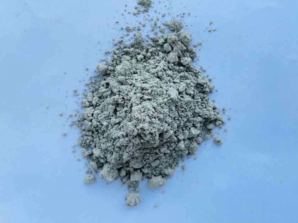 綠碳化硅粉的合成、性質(zhì)與應(yīng)用：從實驗室到工業(yè)化生產(chǎn)